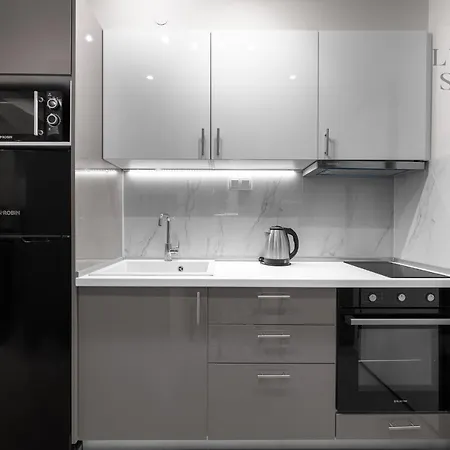 Westay Apartments, The Luxury شقة